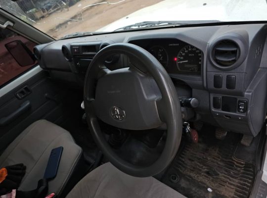 Toyota Land Cruiser Hard Top