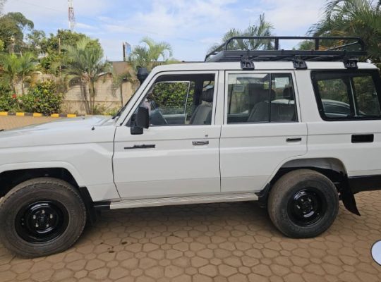 Toyota Land Cruiser Hard Top