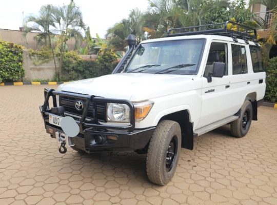 Toyota Land Cruiser Hard Top