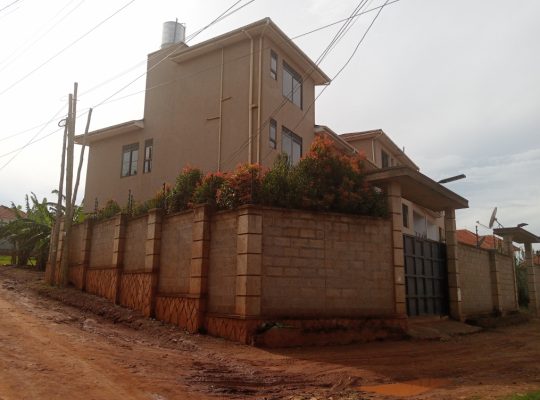 Town Houses For Sale – Kyanja