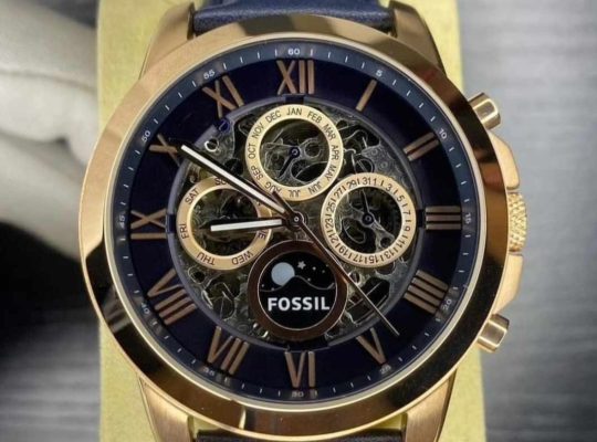 Fossil watch