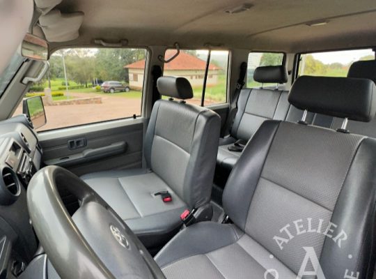 Toyota Landcruiser Hard Top